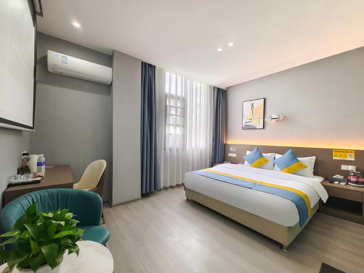 Xian Feng Hotel - Tianfu International Airport Branch Jianyang  ภายนอก รูปภาพ