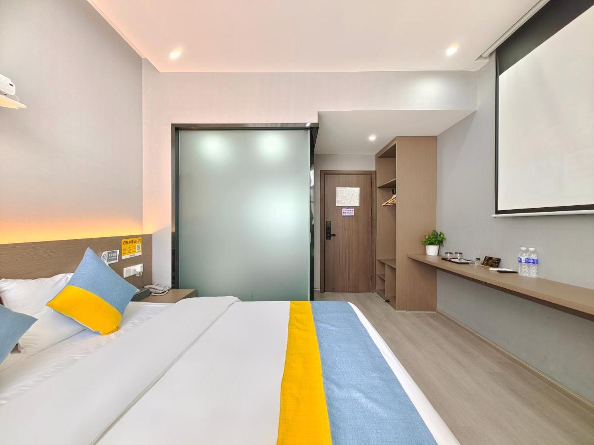 Xian Feng Hotel - Tianfu International Airport Branch Jianyang  ภายนอก รูปภาพ