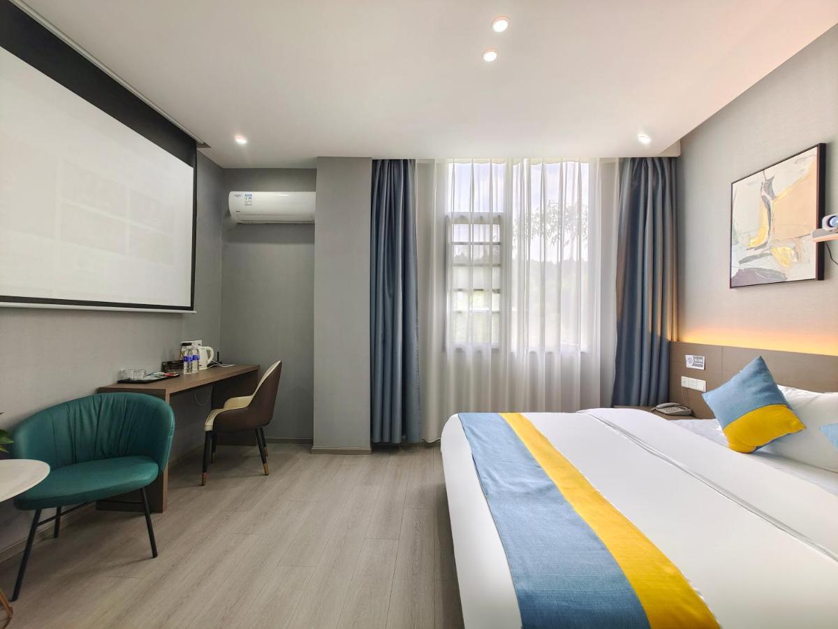 Xian Feng Hotel - Tianfu International Airport Branch Jianyang  ภายนอก รูปภาพ